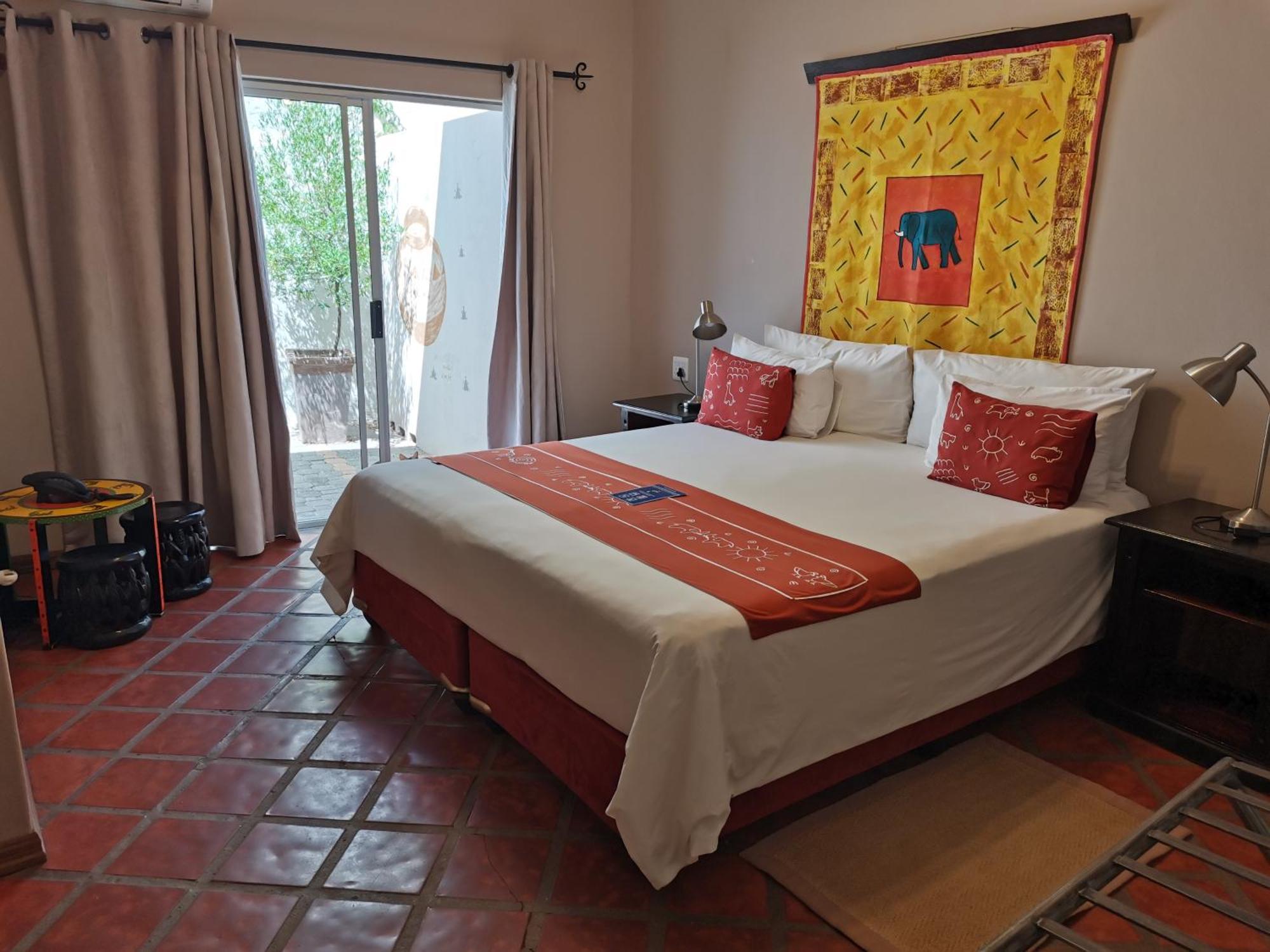 Londiningi Guesthouse วินด์ฮุก ภายนอก รูปภาพ