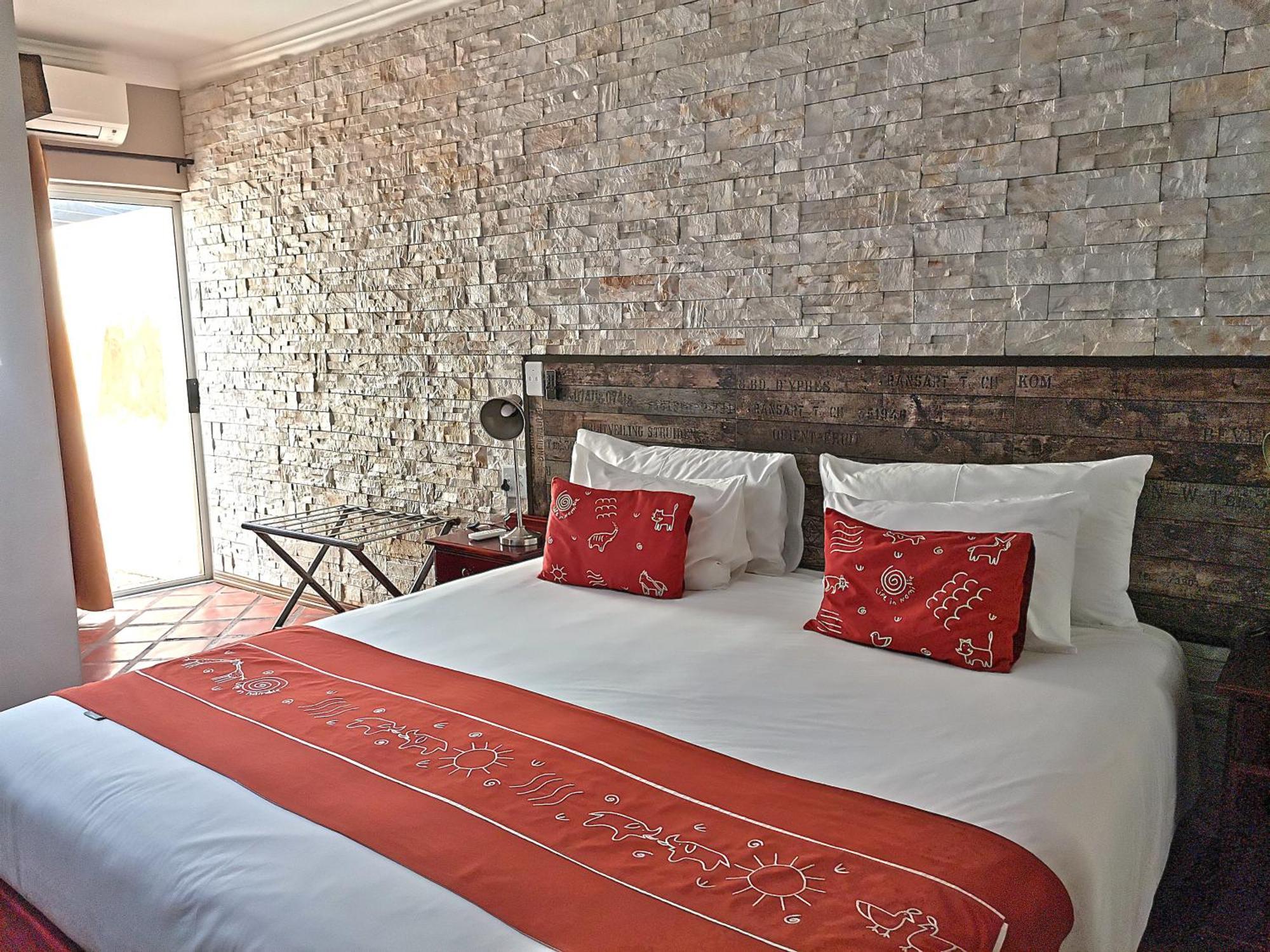 Londiningi Guesthouse วินด์ฮุก ภายนอก รูปภาพ